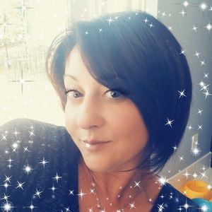 Meet your Posher, Liza